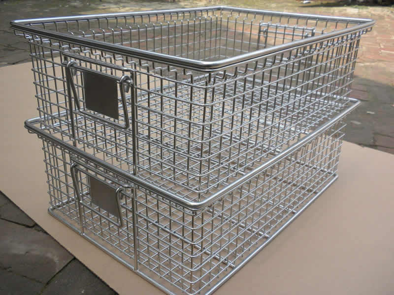 Metal Wire Basket and Tray