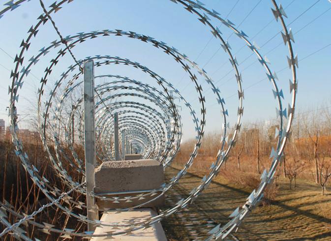 Razor Barbed Fence